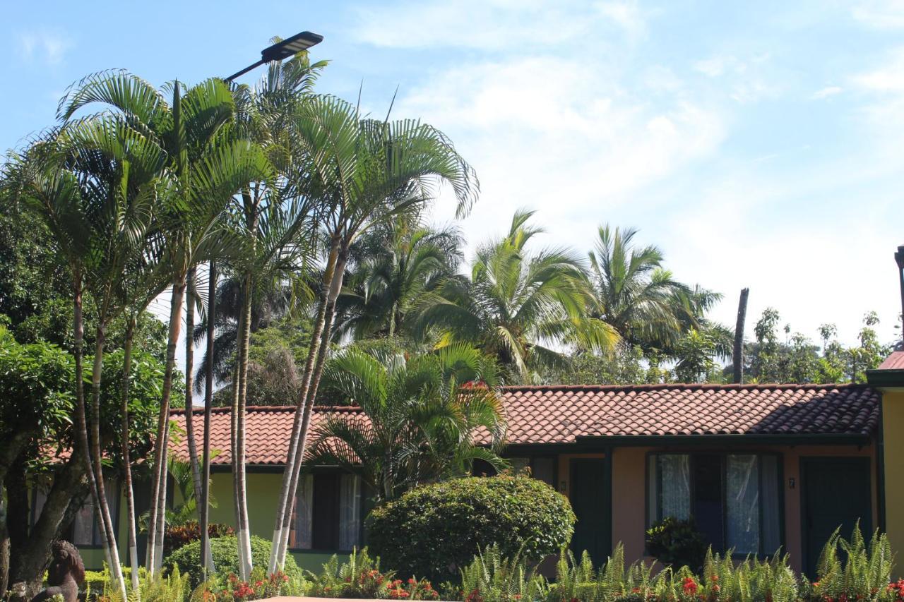 Hotel Bristol Aeropuerto Animas  外观 照片